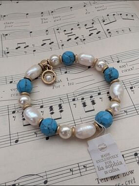 lia sophia Blue Turquoise & Pearl Stretch Bracelet